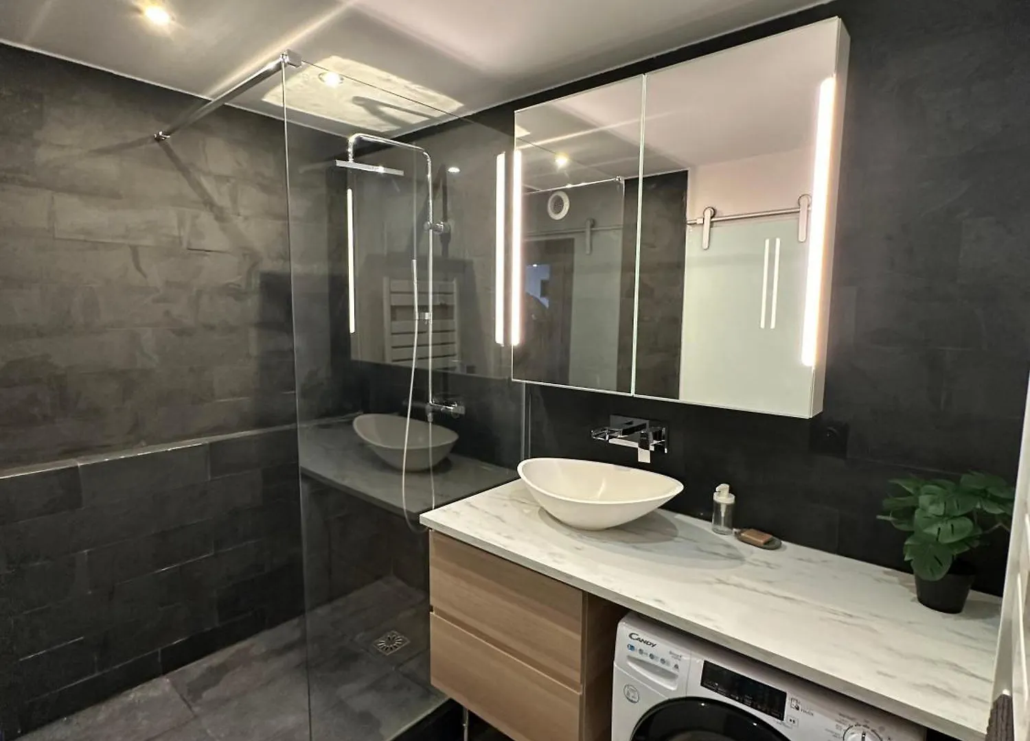 Td House Appartement Parijs